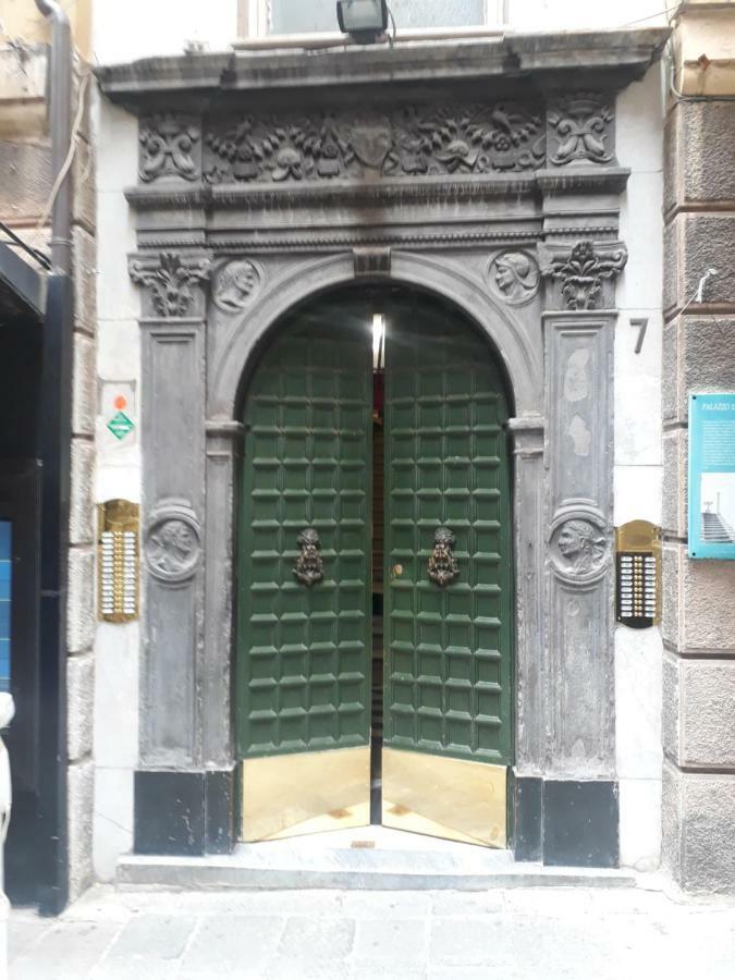 Lanterna House Lägenhet Genua Exteriör bild